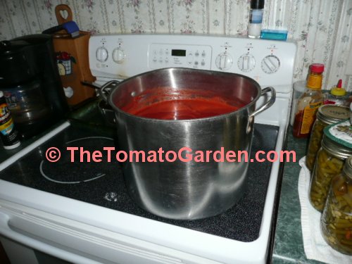 Tomatoe canning